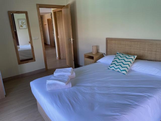 Casita Independiente Y Tres Apartamentos Con Piscina Ladeira Playa Baiona Exteriör bild