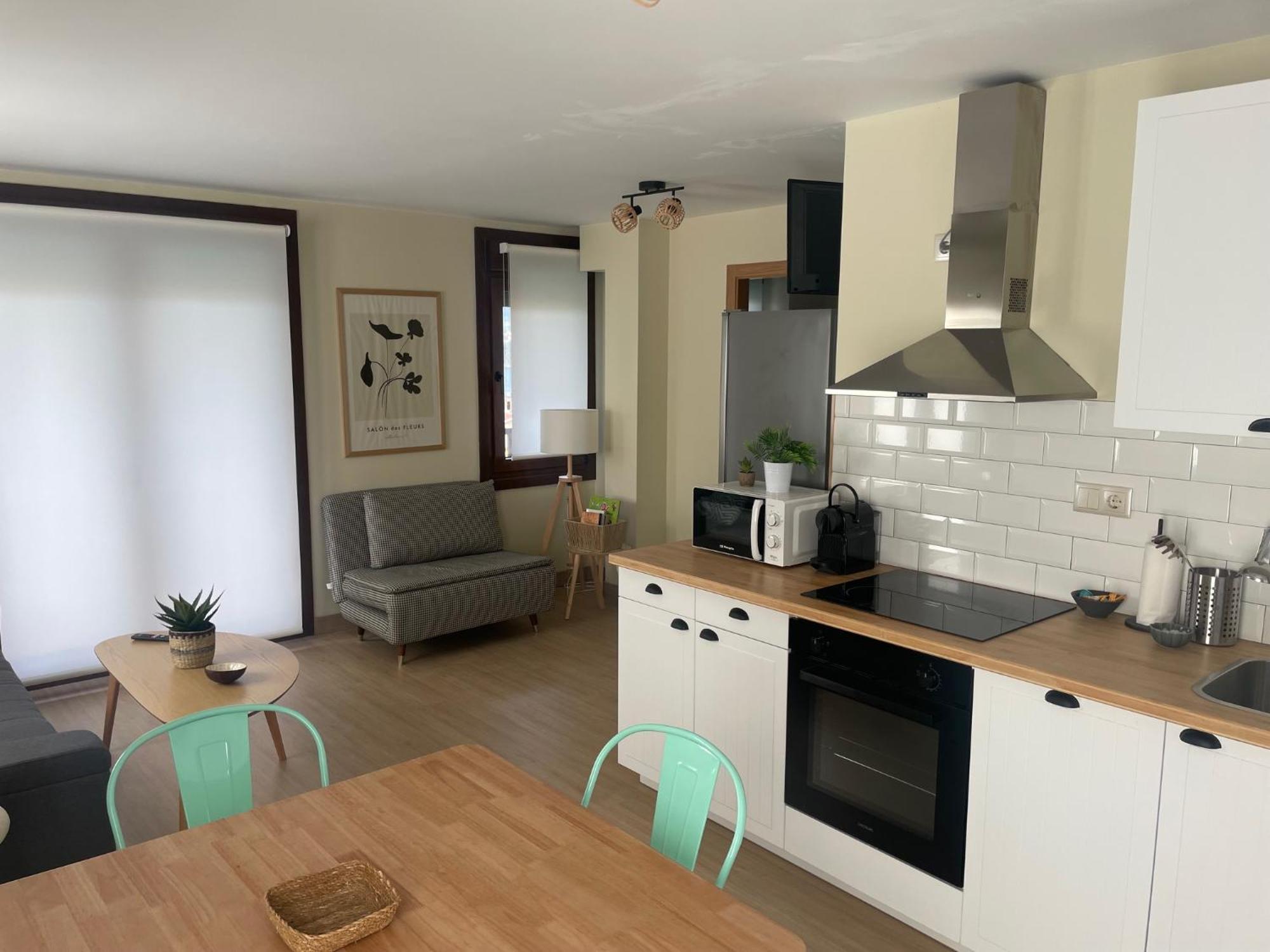 Casita Independiente Y Tres Apartamentos Con Piscina Ladeira Playa Baiona Exteriör bild